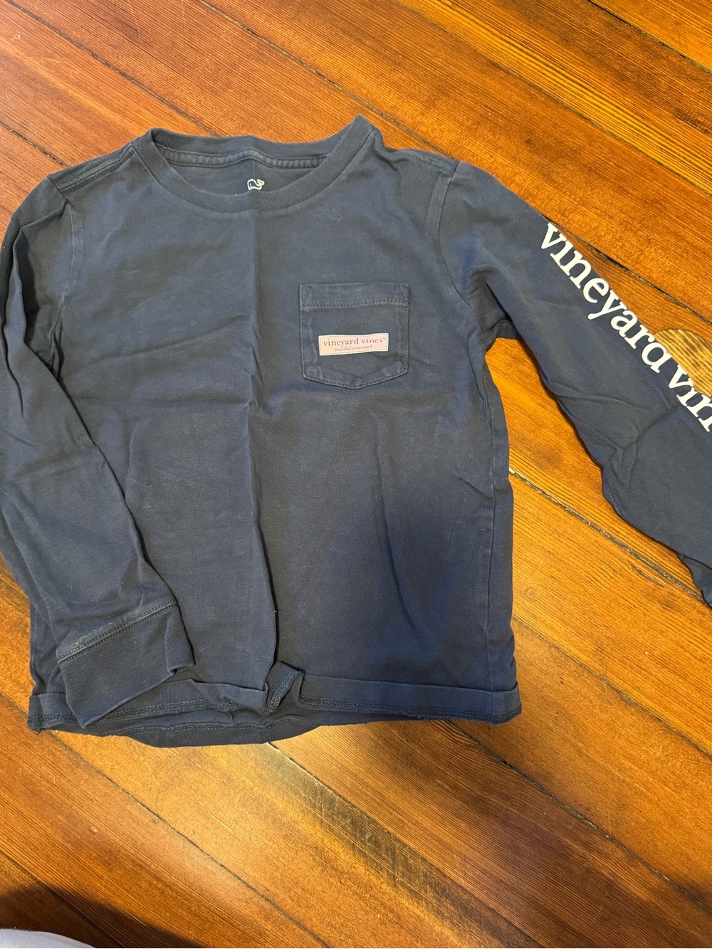 Vineyard Vines Long-Sleeve Pocket Tee with Sleeve Logo and Christmas Light Logo